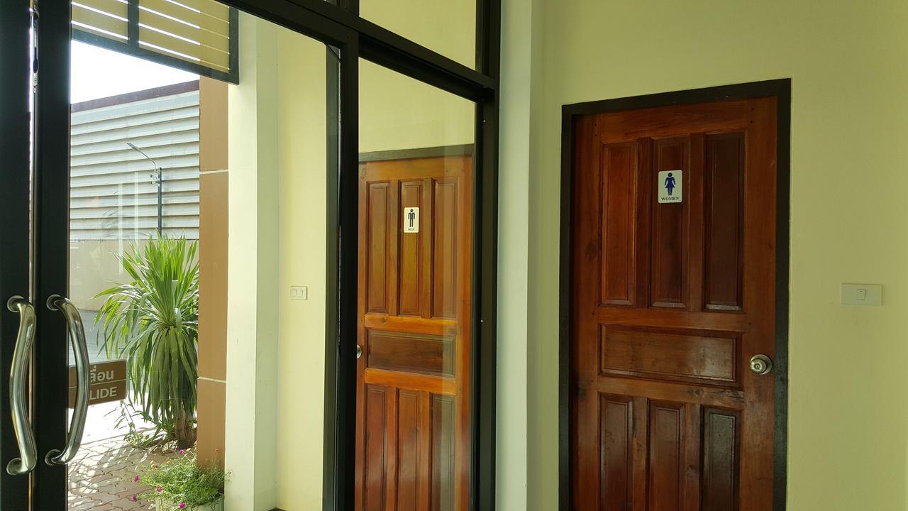 Charoensuk Grand Hotel Kabin Buri Eksteriør bilde